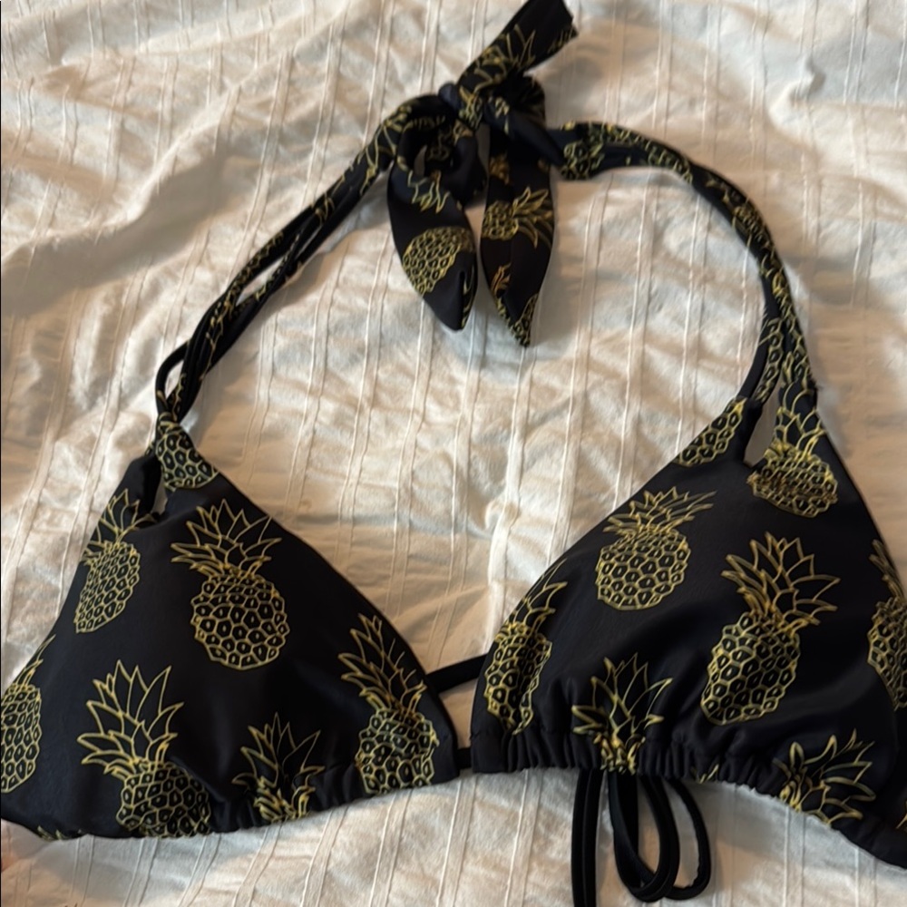 Pineapple Print Black Bikini - Picture 4 of 5